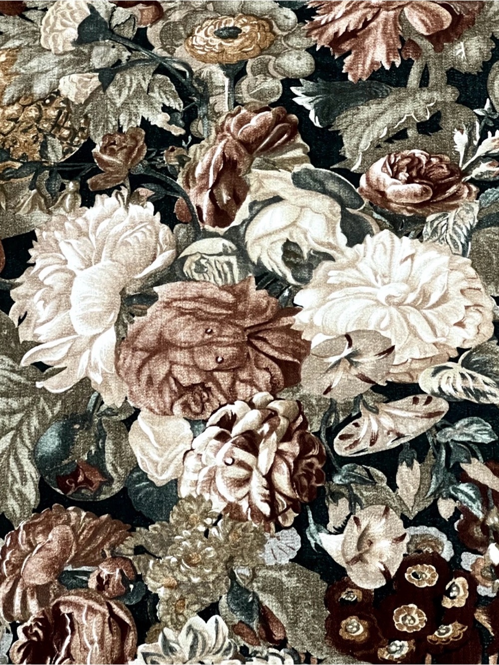 Raymond Waites OLD MASTER Fabric 4.75 Yards Old World Fruit Floral Moody Manor - Picture 4 of 10